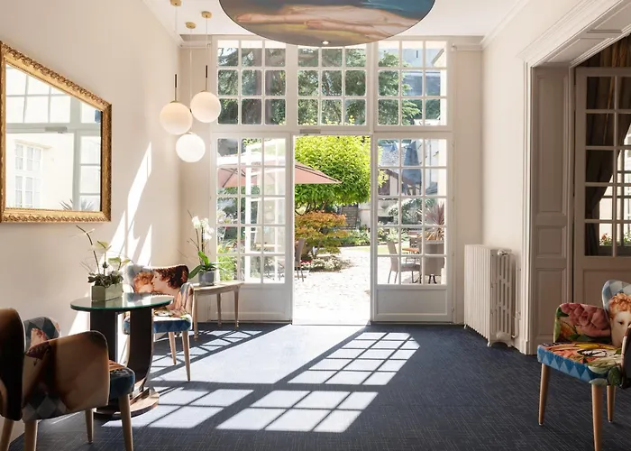 Hôtel Anne d'Anjou, The Originals Collection